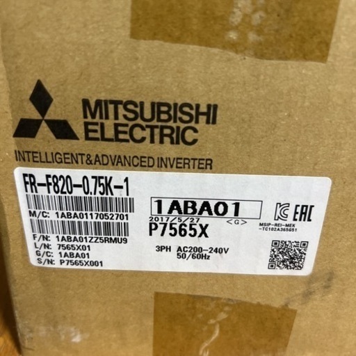 『未使用未開封』三菱インバーター　FR-F820-0.75k-1