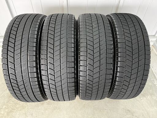 ブリヂストン VRXスタッドレスタイヤ中古4本 215/65/16