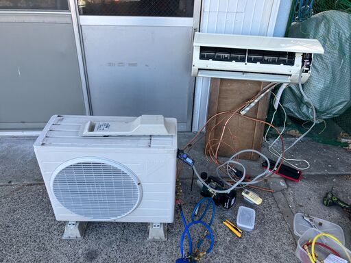 【取引完了】中古　ダイキンエアコン　６畳用　内機　分解高圧洗浄済み　冷暖房確認済み　引き取りのみ