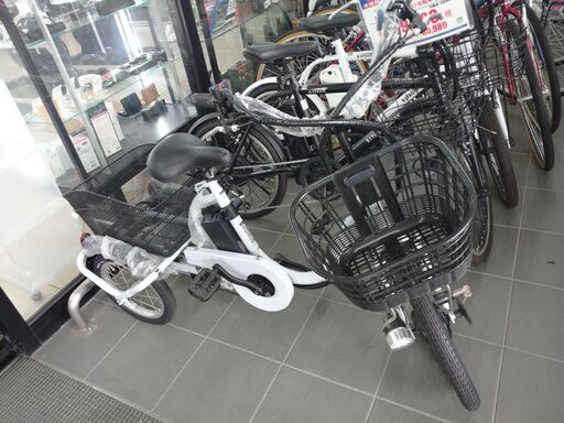 電動アシスト3輪車18インチ電動アシスト自転車オートライト付き未使用品