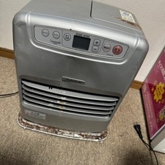 電気ストーブと灯油