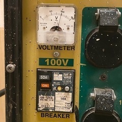 ハタヤ 大容量型トランスル(5KVAタイプ) 屋内用 昇降圧兼用型 HLV-05A型 漏電遮断器 過負荷短絡保護兼用型 ケーブル無し 動作現状品 HATAYA