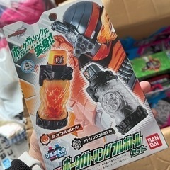 【美品・箱付き】仮面ライダービルド　ホークガトリングフルボトル