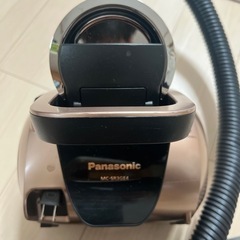 決定　Panasonic サイクロン掃除機