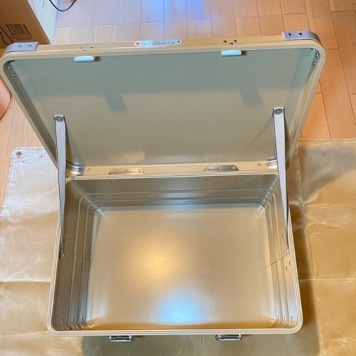 FUTURE FOX ALUMINUM CONTAINER FOX-BOX 72L アルミコンテナ キャンプ アウトドア