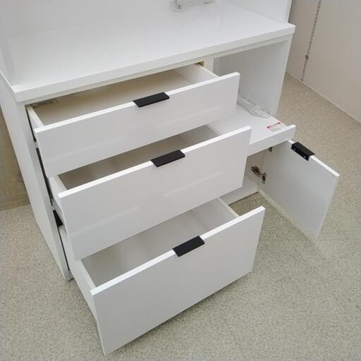 ニトリ　レンジボード　キッチンボード　食器棚 ニトリ 幅80cm 見た目すっきり 板戸レンジボード (幅80cmcm NA