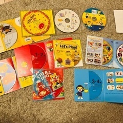 子ども用DVDセットとCDセット