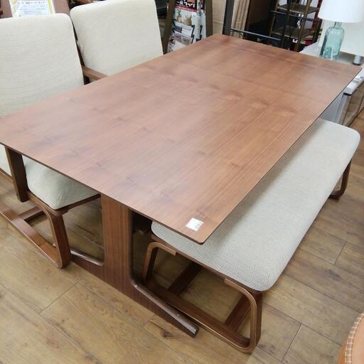 無印良品　無印　ウォールナット突板　ダイニング４点セット　ダイニングテーブル　ダイニングセット　中古美品　エキスパート藤沢辻堂