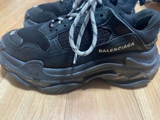 バレンシアガ BALENCIAGA トリプルs 38