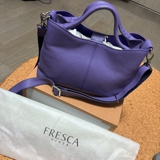 【未使用・美品】イタリアンレザーの2WAYバッグ(紫)