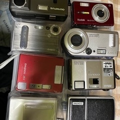 コンパクトデジタルカメラまとめ売り(レア物あり)