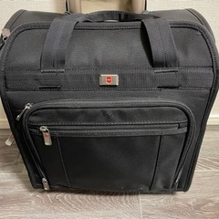 victorinox キャリーケース　スーツケース　ビジネス用