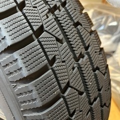 トーヨー　スタッドレスタイヤ195\\65R15