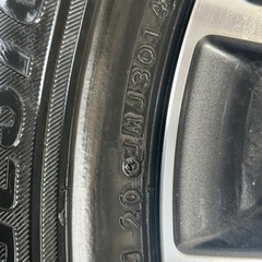 スタッドレスタイヤVRX サイズ205/60R16