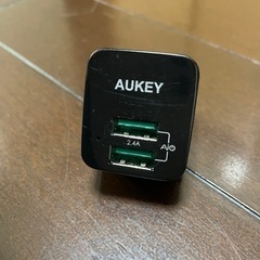 USB AUKEYポート充電器二口