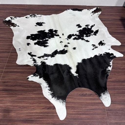 ラグ　ブラック\u0026ホワイト　ナチュラルカウスキン カウハイドレザー