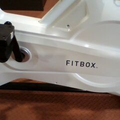 美品　FITBOX フィットネスバイク