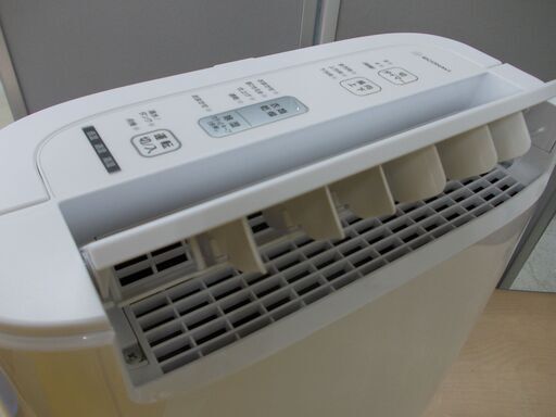 Panasonic 衣類乾燥除湿機 2021年製 F-YZU60 - 除湿器 