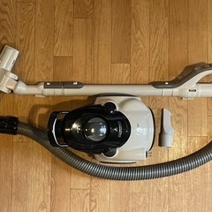 シャープ サイクロン式掃除機  EC-CT12-C  2017年製