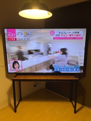 テレビとテレビ台セットです。