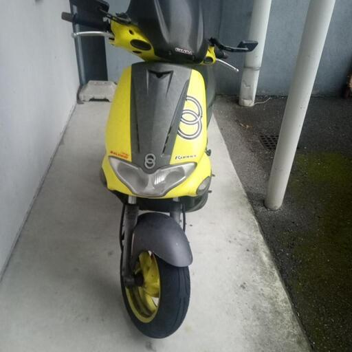 ジレラ　ランナーFX 125