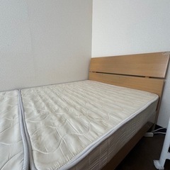 木質シングルベッド