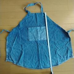 ハンドメイド　幼児用エプロン