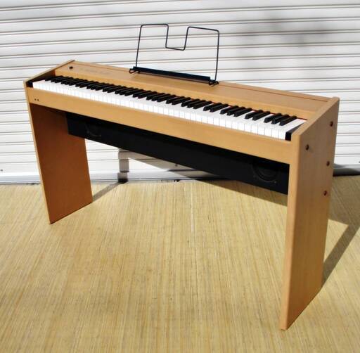 【配送リクエストOK】ローランド　電子ピアノ　F-90　動作良好　ペダル付　譜面立て付　2002年製　ナチュラル　コンパクト　Roland