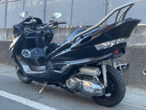 【YAMAHAマジェスティーc】オールブラックフルカスタム　スピーカー4発 YAMAHA・マジェスティC・スピーカー四発・オールブラック・全国陸送