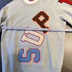 Supreme シュプリーム スウェット  グレー