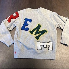 Supreme シュプリーム スウェット  グレー