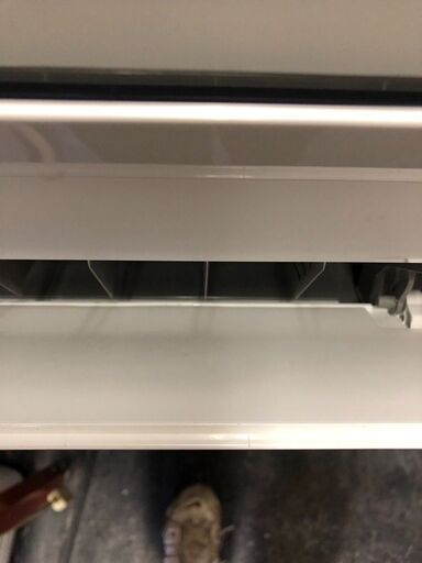 ☆中古￥25,800！TOSHIBA 2.2kwルームエアコン 家電 2021年製 RAS