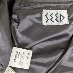 厚手の革ジャン。西武で10万くらいで購入。殆ど未使用。