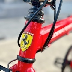 交渉中【美品】フェラーリ・20インチ折りたたみ自転車 ミニベロ