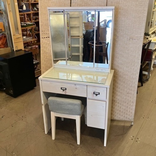 《売約済》運搬無料エリア有/ 品川区リサイクルショップ 一生紀ISSEIKI 3面鏡ドレッサー フローラル-2 ドレッサー 3面鏡 ボックス 70 (ホワイト)