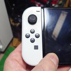 Nintendo Switch　有機ELモデル(ホワイト)　保証あり