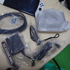 Nintendo Switch　有機ELモデル(ホワイト)　保証あり