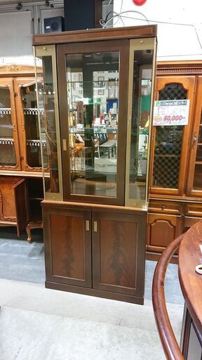 価格見直しました！武富家具｜TAKEDOMI｜ダウンライト付｜右開き｜キャビネット②