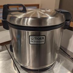 【受付停止】業務用炊飯ジャー　タイガーJNO-A361 2升炊き 100V