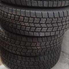 スタッドレスタイヤ185/65R15 4本