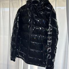 Guess ダウンジャケット　新品未使用　L(US Mサイズ)