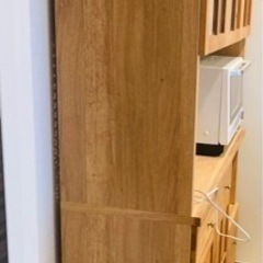 LIVINGHOUSE食器棚　