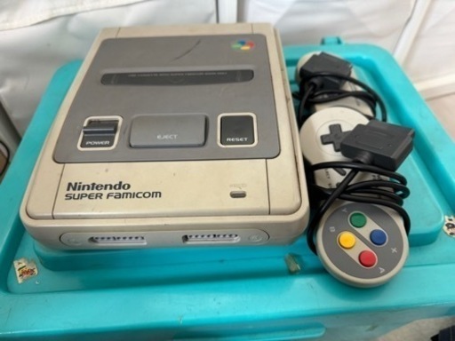 ファミコン本体、ソフト　おまけで64