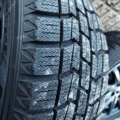 雪予報！アルミホイール14インチ！バリ山！まだイボ付き！スタッドレス！175/65/14