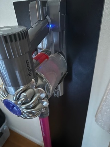 【お譲り先決定】Dyson V6 Motorhead+ 充電用木製スタンドセット