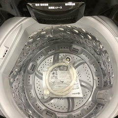 ニトリの全自動洗濯機1年保証付きです。