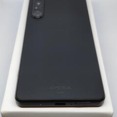 新品同様 Xperia 1 IV ブラック 256 GB au ...