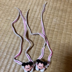 ディズニー　ミッキーマウスのついた靴紐　子供靴用