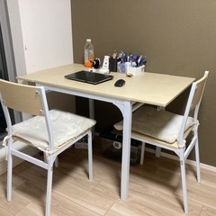 机(テーブル)椅子セット