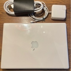 MacBook A1181 2007年製　ジャンク品